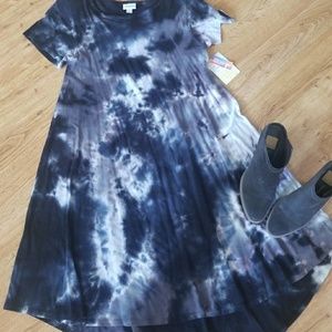 **RARE** Lularoe Carly Brand New!!!